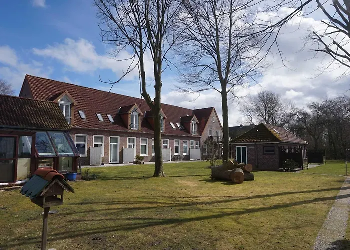 Wikingerhof 公寓 Neufunnixsiel